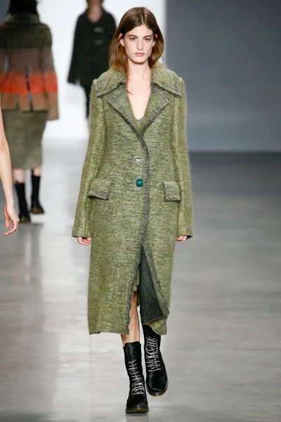 Look 23